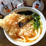 手打うどん 町川 - 天ぷらが大きい