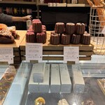 ラ・メゾン・ジュヴォー - 