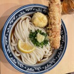 梅田 釜たけうどん - 