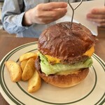 ザ マンチーズ バーガーワークス - 