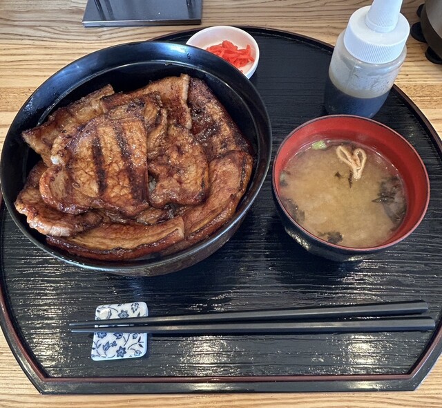 ぶた丼 きくちや