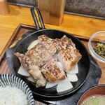 豚ステーキ　十一 - 