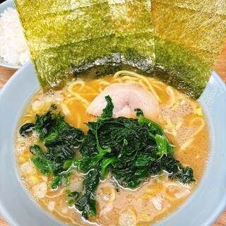 横浜ラーメン はま家_0