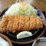 とんかつ専門店 かつ一 - ロースかつ定食