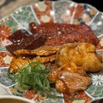 焼肉 六甲園 - ホルモンMIXランチ(1980円)