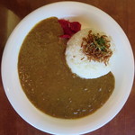 フルーツガーデン シン・サン - フルーツカレー 1030円(税込)