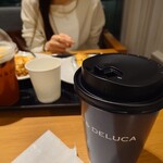 DEAN & DELUCA カフェ 丸の内 - 