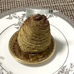 トシ・ヨロイヅカ 東京 - モンブラン、コーヒー風味