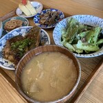 おともトごはん おかもト食堂 - 銀ひらすの照り焼き