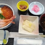 函館朝市 栄屋食堂 - 