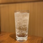 あぶり 清水 - 焼酎（芋）さつま島美人ソーダ割り　600円