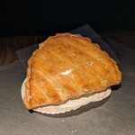 ガトー・プーリア - 生アップルパイ480円