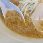 らーめん めん吉 - スープ