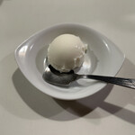 カレーショップ山小屋 - 食後のヨーグルトアイス