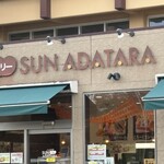 サン アダタラ - 