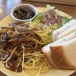 ハッピーエンド - 日替わりランチ800円