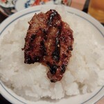 焼肉 さんすい苑 - カルビ・オン・ザライス