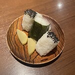 骨付鳥 一鶴 - むすび（スープ付）　392円