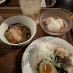 ヴォルケイニア・レストラン - 