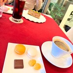 サロン・ド・ロワイヤル - 