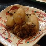 和食と地酒の店 うり坊 - H.26.11.20.夜 ジャガイモ煮ころがし 500円