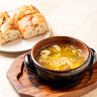 RIGOLETTO TAPAS LOUNGE_1