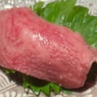 お肉や 金の月_0