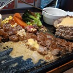 いきなりステーキ - チーズが鉄板でジュージュー♪