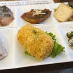 わ楽 - サバ飯コロッケ［青森県］