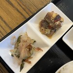 わ楽 - サバ味噌ガーリック(オリジナル)、お新香