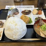 わ楽 - ご当地 鯖づくし定食