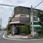 ミカサ - 店舗外観