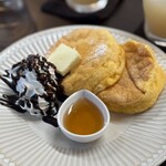 トナリノカフェ+ - 