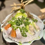  青花驕 麻辣鍋 台北南港車站店 - 