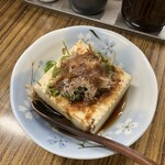 立呑み処 入部酒店 - おでん豆腐