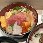 すしの二葉 - 至高のちらし寿司