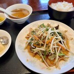 藤十飯店 - 『肉野菜炒め定食』