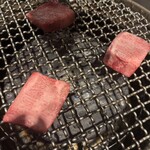 和牛一頭焼肉手打ち冷麺房家 - 