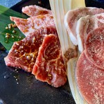 焼肉 べこ亭 - 