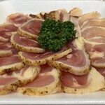 西邑かしわ専門店 - 鶏のタタキ
500円