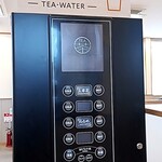 松屋 - セルフサービスの水とお茶