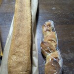 むぎまる - バケットはかなり長いです　ワンカットにおさまりませんでした