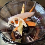 ガレットカフェ華 - ランチセットの野菜の酢漬け