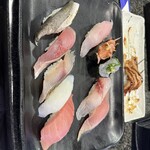 沼津魚がし鮨 流れ鮨 - 