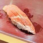 築地 すし Omakase - あじ