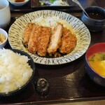 栞   - 