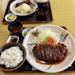 三和 - 厚切り味噌カツ定食（1700円）