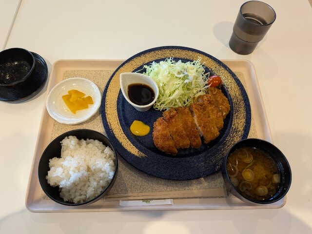 道の駅 平泉 &ndash; 地元食材と絶品グルメが楽しめるスポット