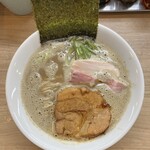 麺堂 やだら - 特濃煮干し中華そば