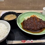 名古屋名物 みそかつ 矢場とん - 